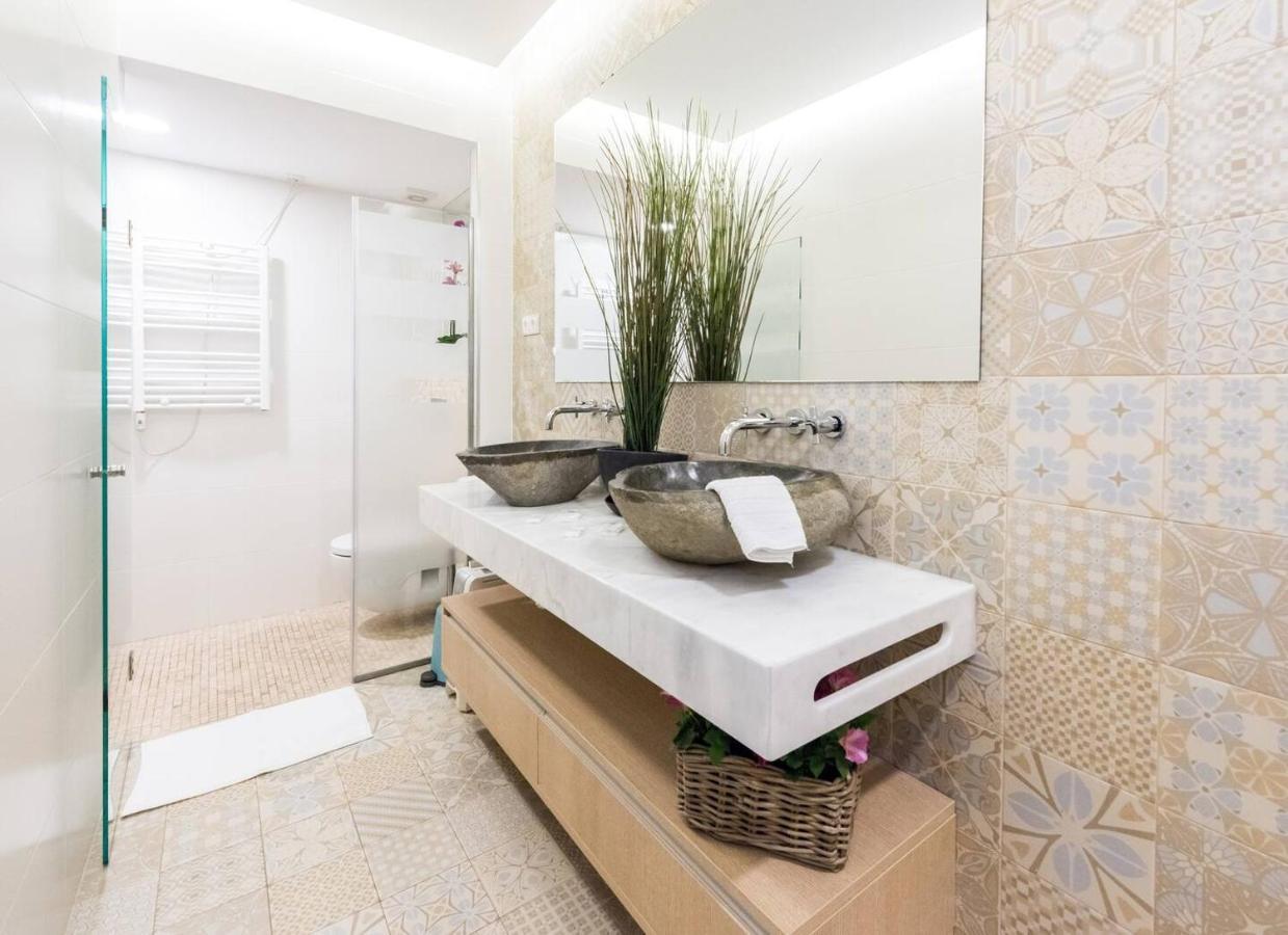 Chueca - Apartamento Tranquilo Para 4 Personas-P35 Madrid Exterior photo